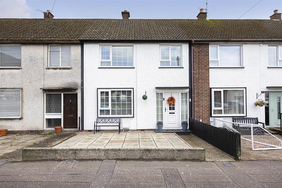 9 Glanroy Crescent