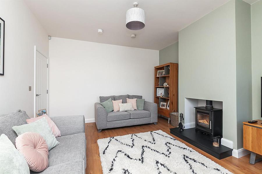 4 Willendale Gardens