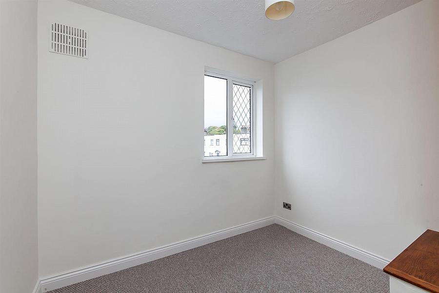 2 Princes Crescent