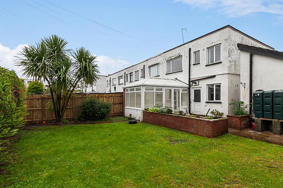 2 Princes Crescent