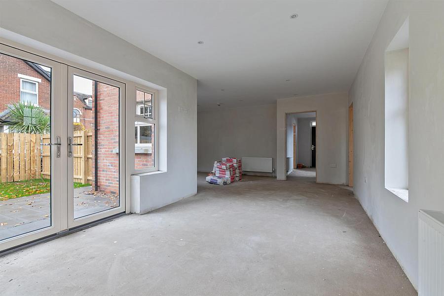 62 Mayfield High Street