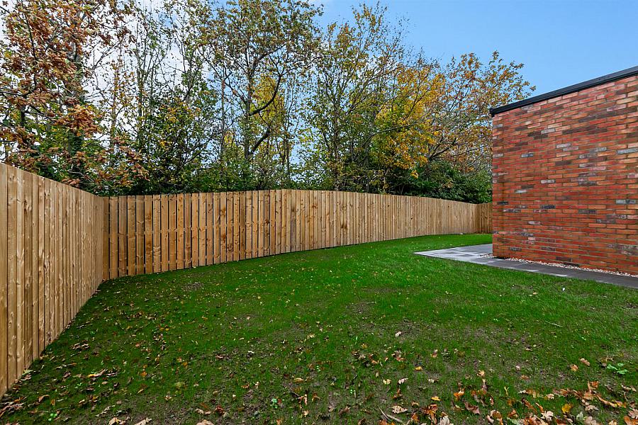 62 Mayfield High Street