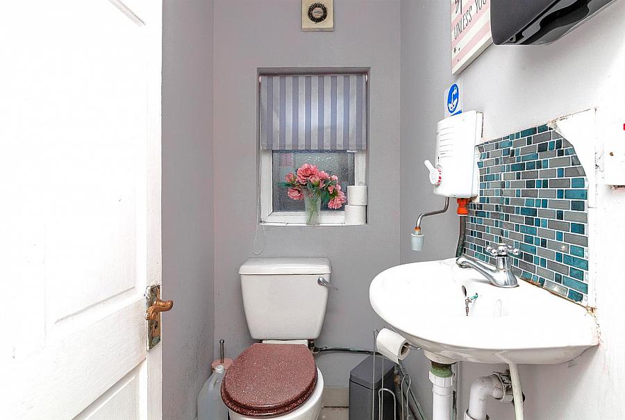 330 & 330a Shankill Road