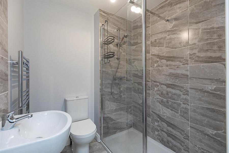 Apartment 4 12A Highgrove Meadows