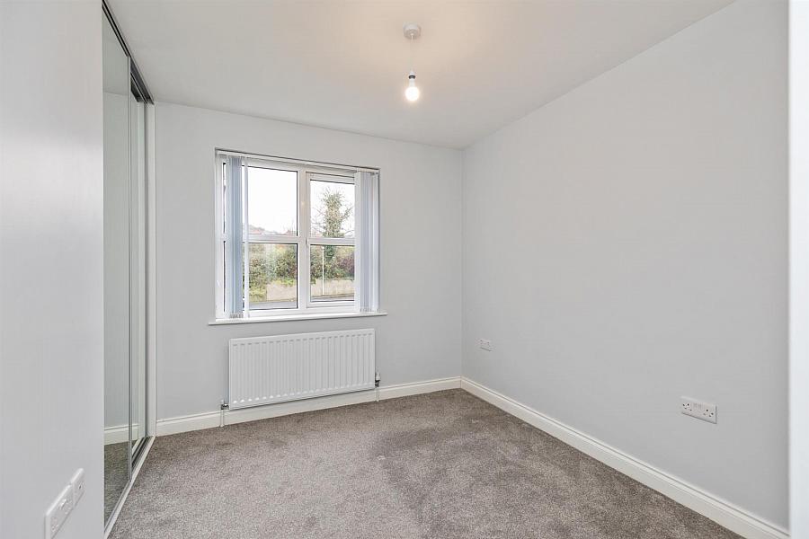 Apartment 4 12A Highgrove Meadows