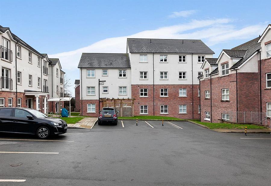 Apartment 4 12A Highgrove Meadows