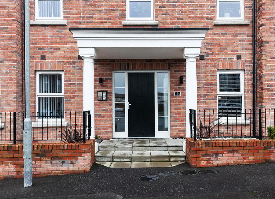 Apartment 4 12a Highgrove Meadows