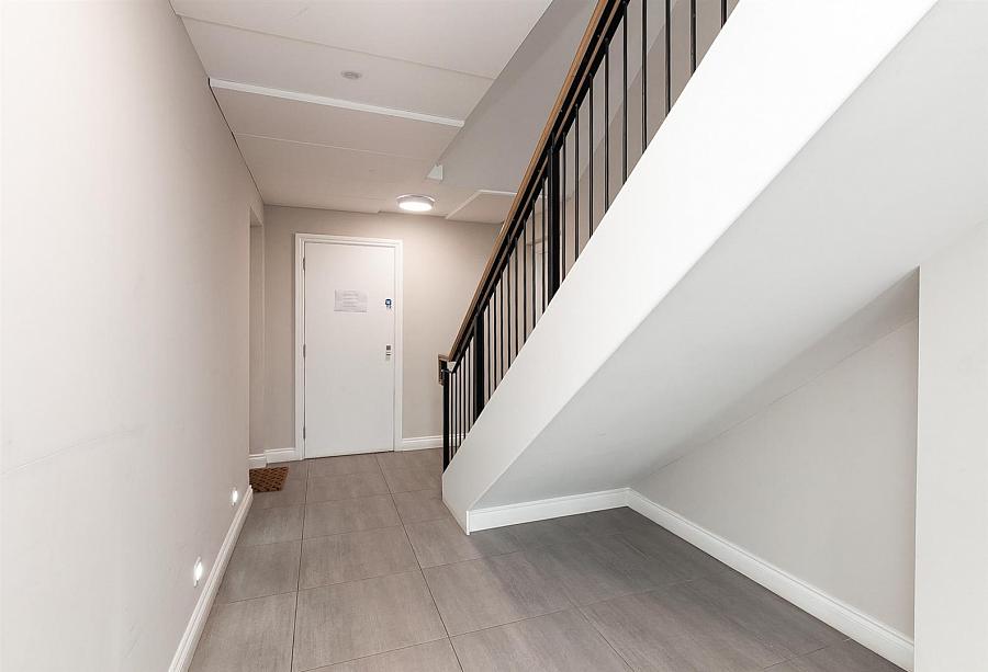 Apartment 4 12a Highgrove Meadows