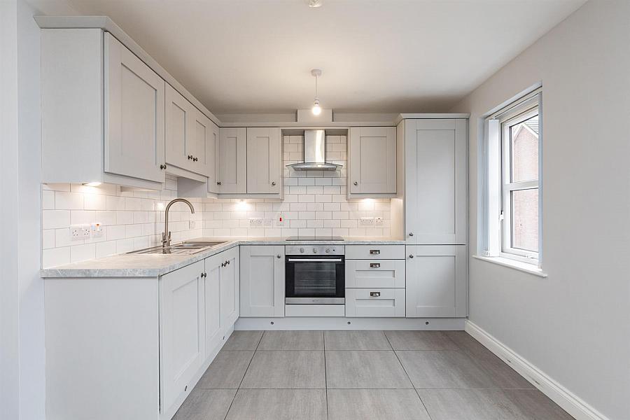 Apartment 4 12a Highgrove Meadows