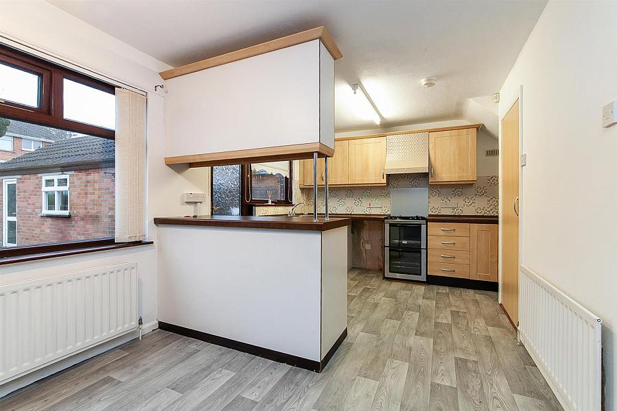 12 Ferndale Crescent