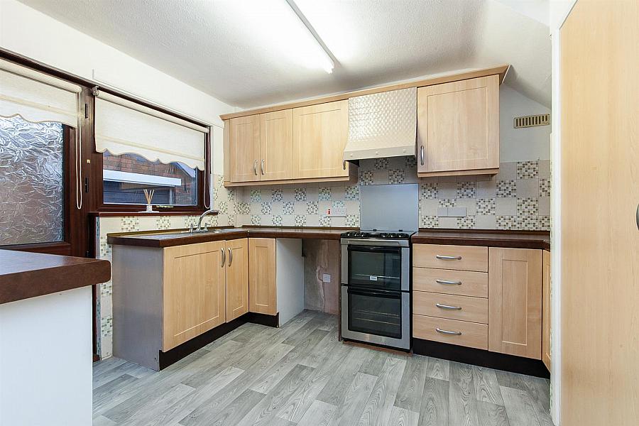 12 Ferndale Crescent