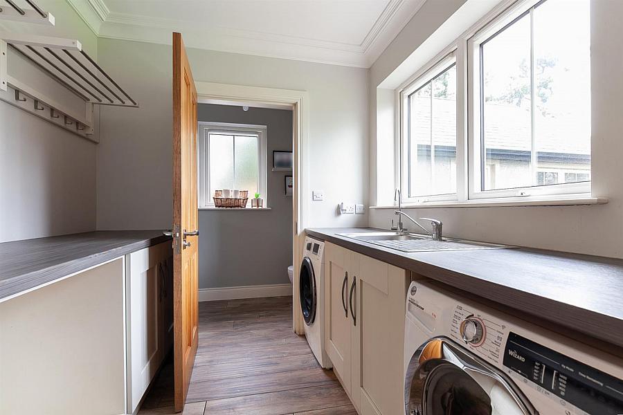 'Willow Tree Lodge', 32 Lurgan Road