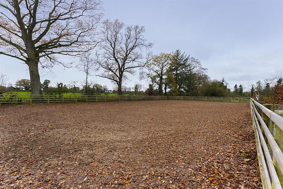 'Willow Tree Lodge', 32 Lurgan Road