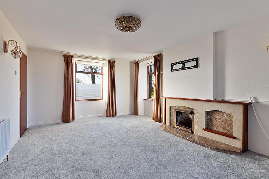 11 Ballynadrentagh Road