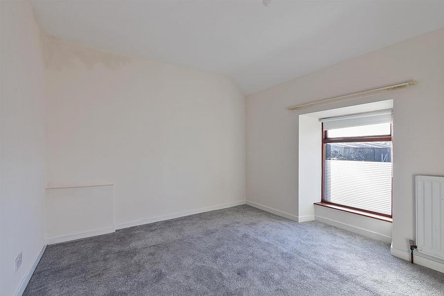 11 Ballynadrentagh Road