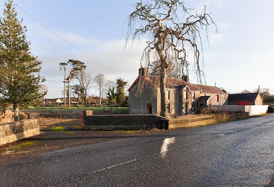 11 Ballynadrentagh Road