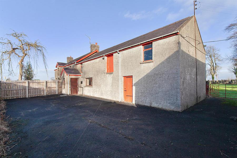 11 Ballynadrentagh Road