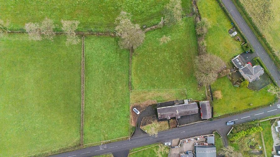 11 Ballynadrentagh Road