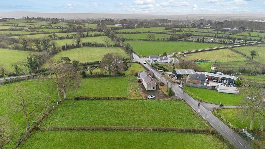 11 Ballynadrentagh Road