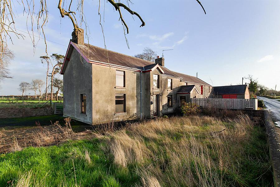 11 Ballynadrentagh Road