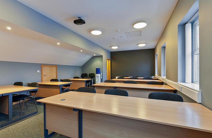 Unit 6, 21-23 Carnmoney Road