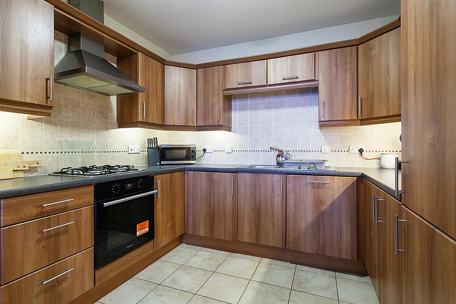 Apartment 93, 8 Northview