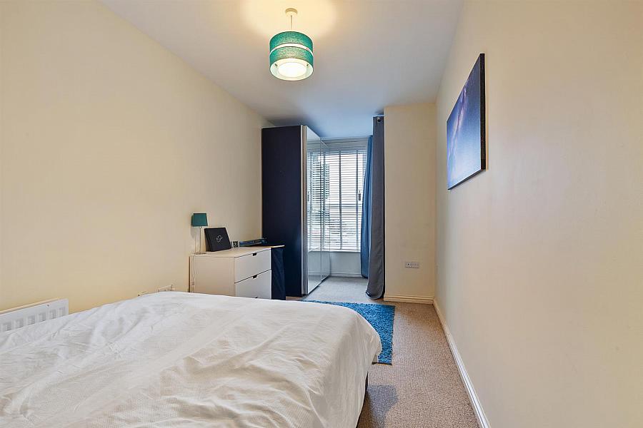 Apartment 93, 8 Northview