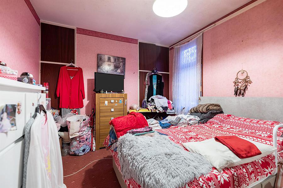 14 Castlereagh Place