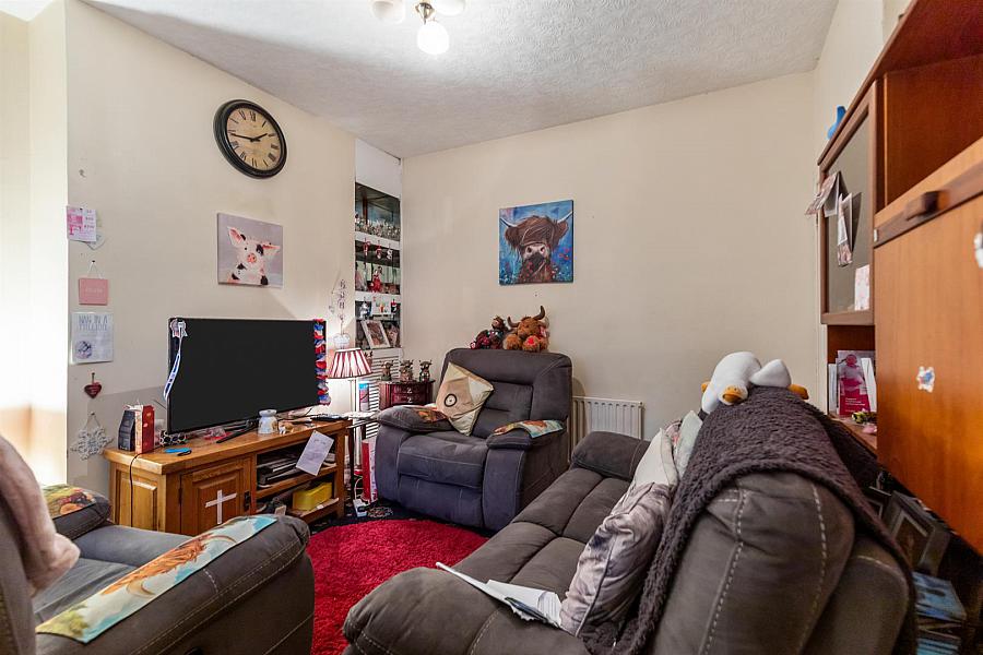 14 Castlereagh Place