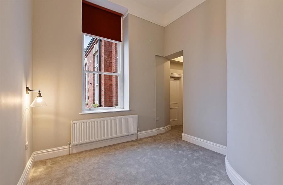 Apartment 2, 18 Ishbel Gardens