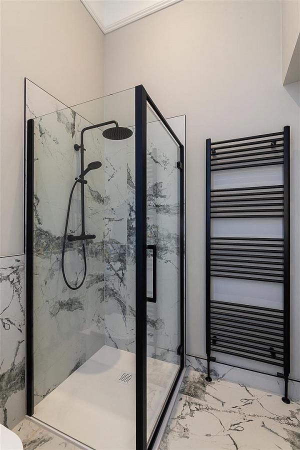 Apartment 2, 18 Ishbel Gardens