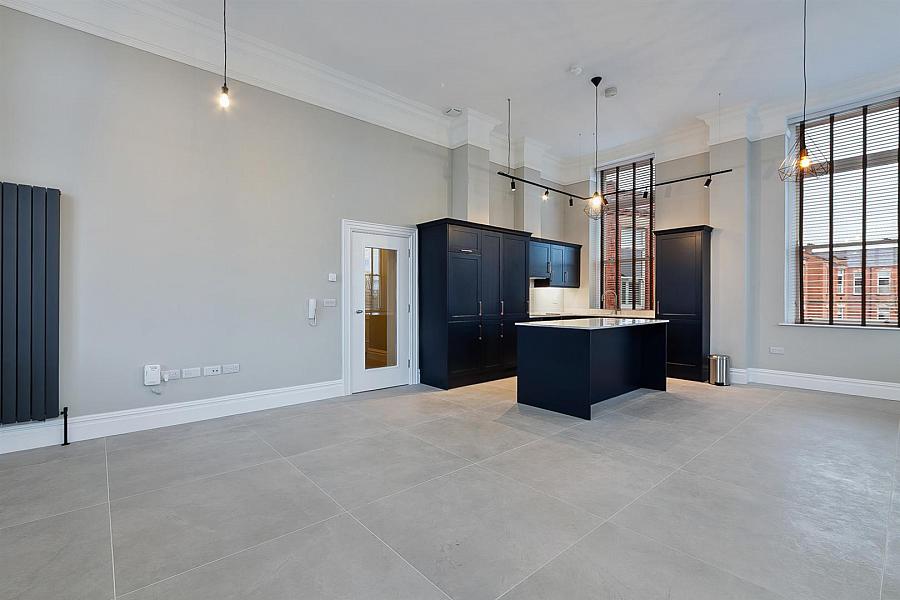 Apartment 2, 18 Ishbel Gardens