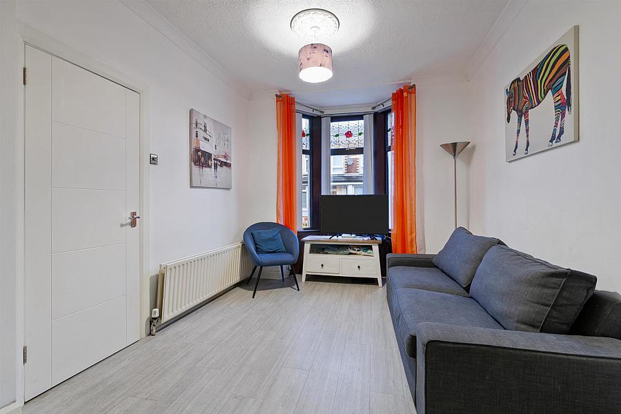 86 Mountcollyer Avenue