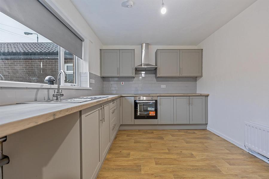 158 Bloomfield Road South