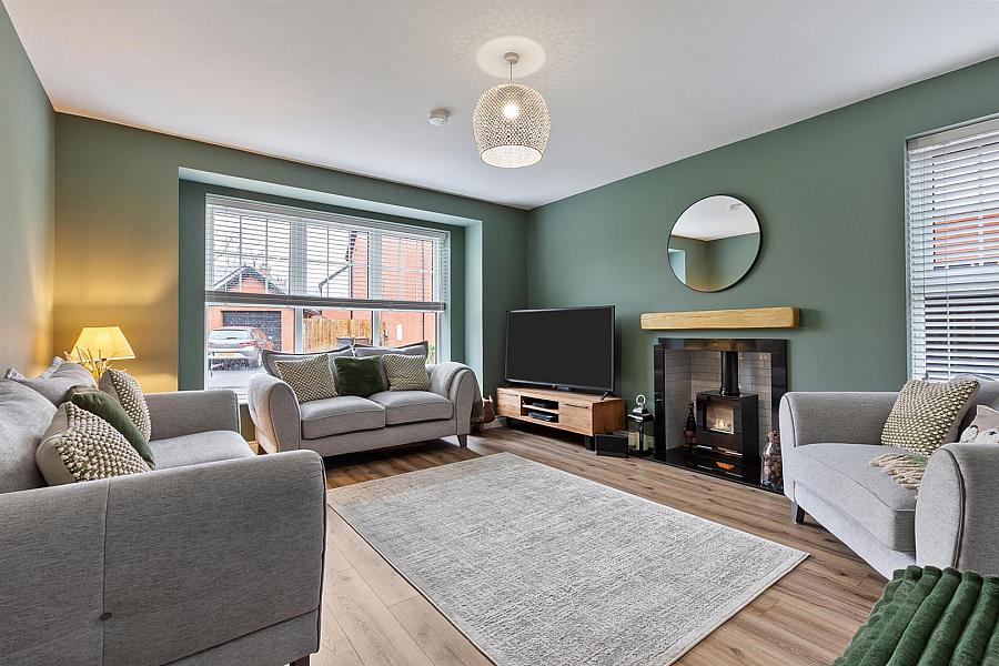 4 Oakfield Park Place