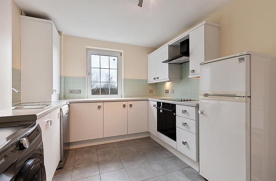 18 Fortwilliam Grange