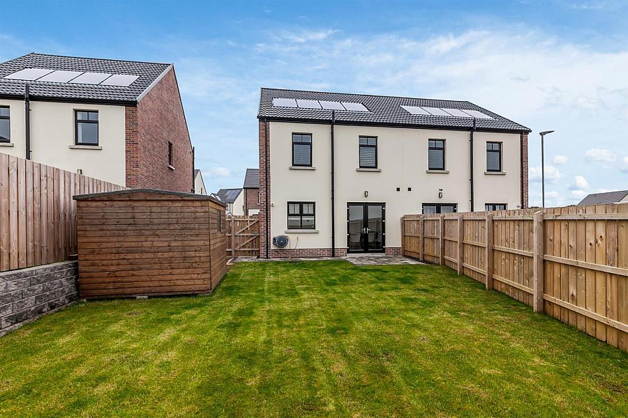 4 Cloughan View Meadow