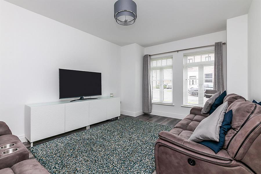 4 Cloughan View Meadow