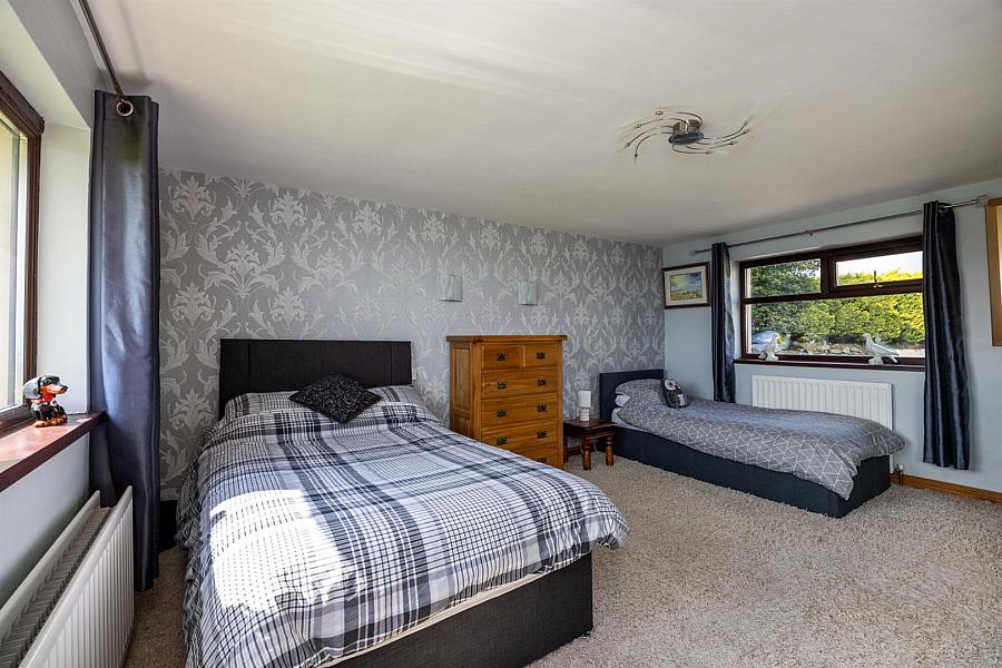 Hillcrest View, 69 Cairn Road