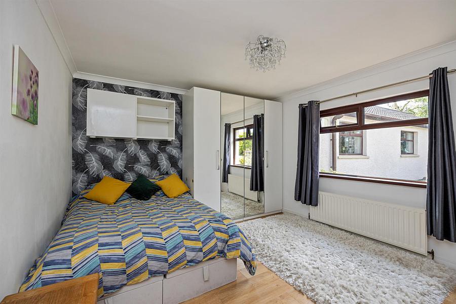 Hillcrest View, 69 Cairn Road