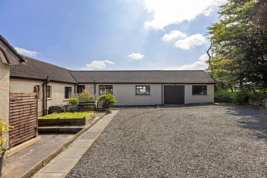 Hillcrest View, 69 Cairn Road