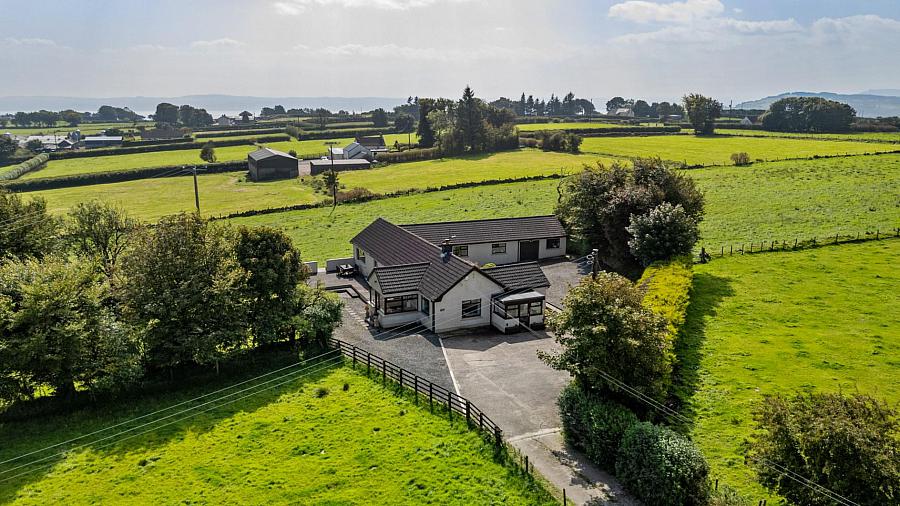 Hillcrest View, 69 Cairn Road