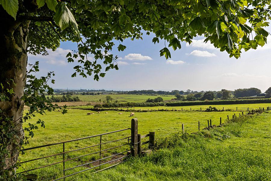 Hillcrest View, 69 Cairn Road