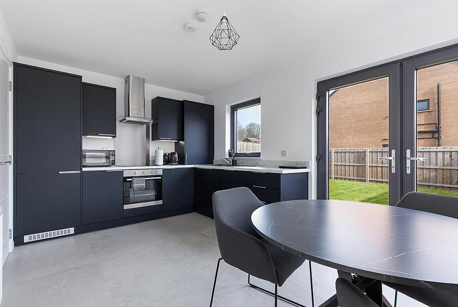 41 Alexandra Park Avenue