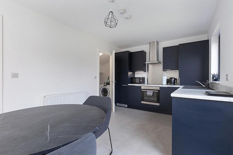 41 Alexandra Park Avenue