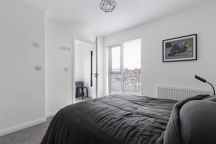 41 Alexandra Park Avenue