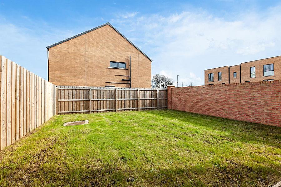 41 Alexandra Park Avenue