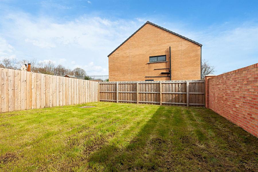 41 Alexandra Park Avenue