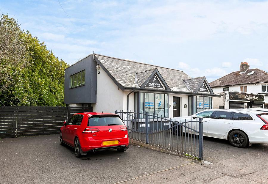 First Floor Commercial Unit At 29 Ballyclare Road