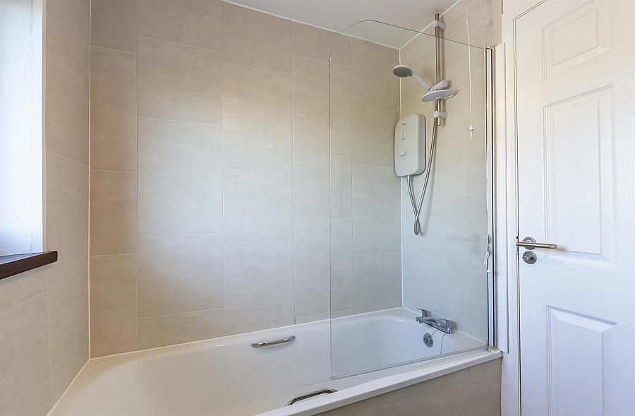 48 Coronation Crescent